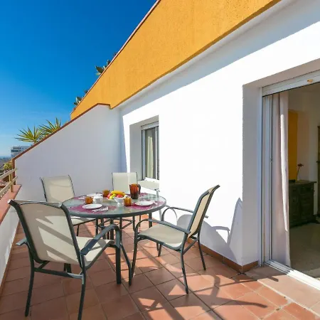 Center-16 By Interhome * Roses