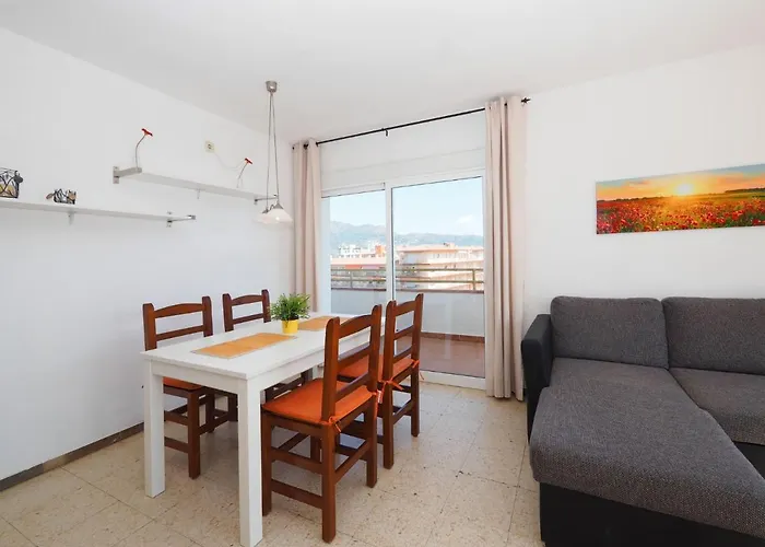 Center-16 By Interhome דירה